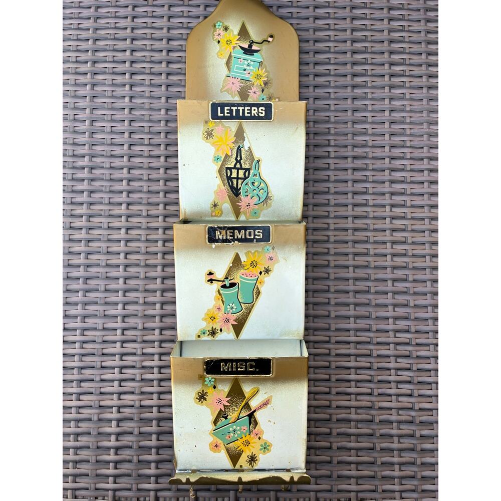 Vintage Antique Metal Bill Letters Mail Memo Key Holder mcm